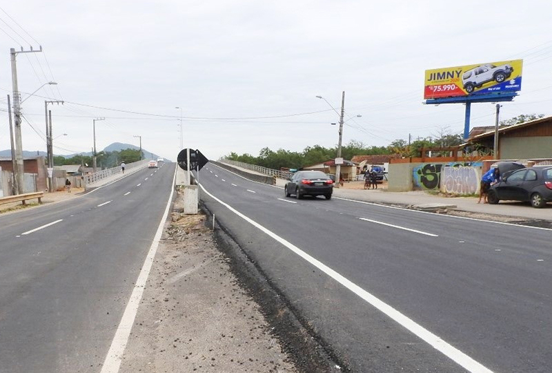 mastermidia-frontlight-outdoor_0021_901-2